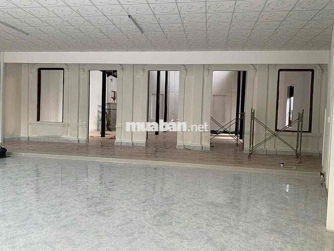 CHO THUÊ MẶT BẰNG ĐƯỜNG NGUYỄN ĐÌNH CHIỂU-TP BẾN TRE 10x30m NỞ HẬU 17M
