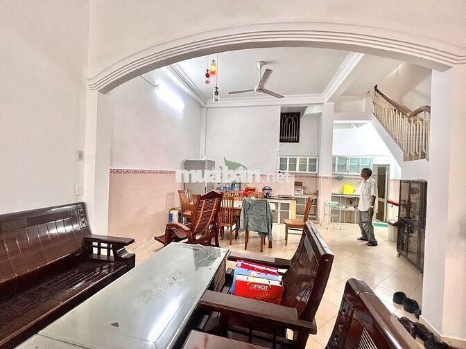 CHO THUÊ NHÀ Ở KINH DOANH 5 PHÒNG NGỦ NGAY TRUNG TÂM THÀNH PHỐ