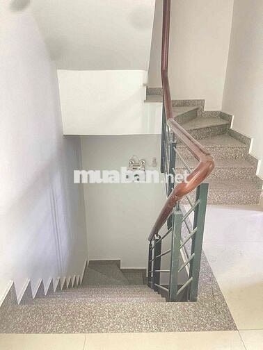 CHO THUÊ NHÀ 5 TẦNG MẶT TIỀN NGUYỄN THỊ THẬP HIM LAM CÓ HẦM 75tr/THANG