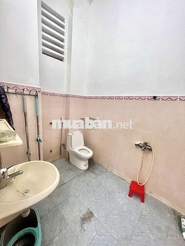 CHO THUÊ NHÀ Ở KINH DOANH 5 PHÒNG NGỦ NGAY TRUNG TÂM THÀNH PHỐ