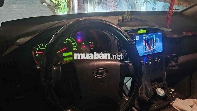 Hyundai H-1 2015 Ghi 274786 km