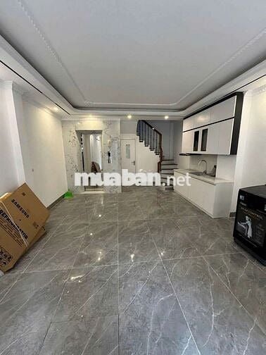 Nhà mới kính koong, Lô góc ngõ 192 Lê Trọng Tấn, mặt ngõ thông