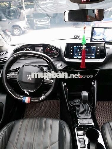 Peugeot 2008 AT 2022 Trắng như mới