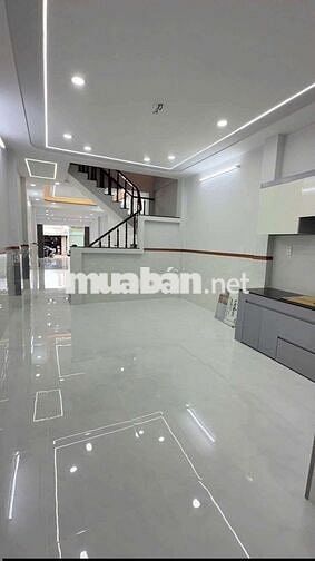 nhà bán mặt tiền có sổ hồng giá rẻ
