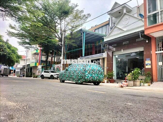 💥💥 thật 💯giá có 4,75 ty thôi ạ  nhà triệt 2 lầu  nhanh mới kịp ạ