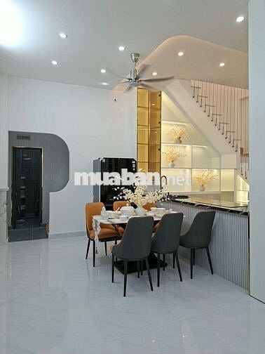 CHÍNH CHỦ!!! NHÀ 1622 HUỲNH TẤN PHÁT, 2 TẦNG CÁCH QUẬN 7 CHỈ 2P