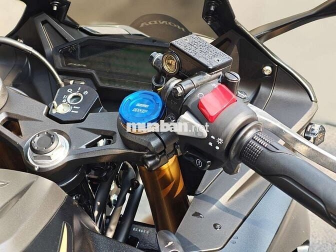 Honda CBR150R 2023 Đen 4000km
