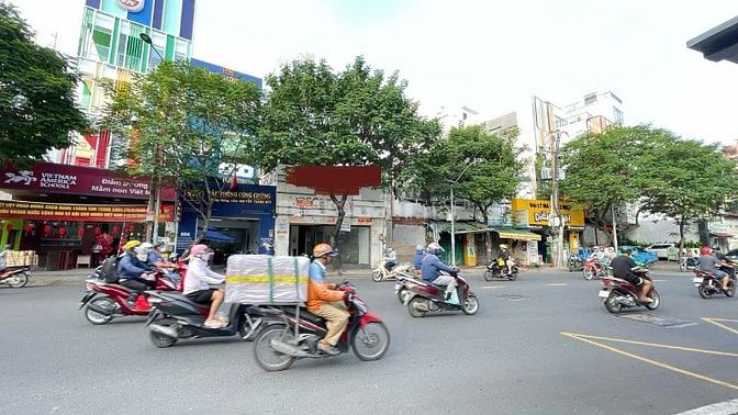 CHO THUÊ NHÀ MT LẠC LONG QUÂN, P.5, Q.11 28TR