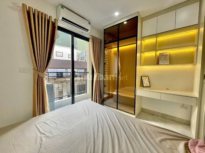 Bán Tòa Nhà Dòng Tiền Xây Mới 7 Tầng 1 Hầm Hoa Bằng 24 Căn Hộ ( 2 ngủ 