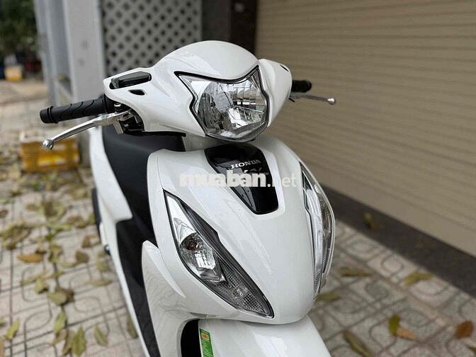 Honda Vision 2026 Trắng 2345 km