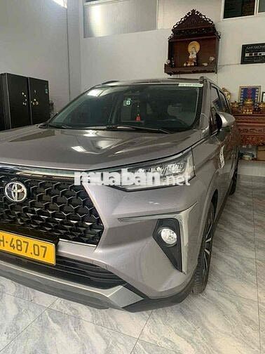Toyota Veloz Xám