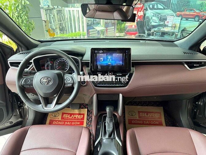 Cross 1.8V 2023 đi nhẹ 5000km