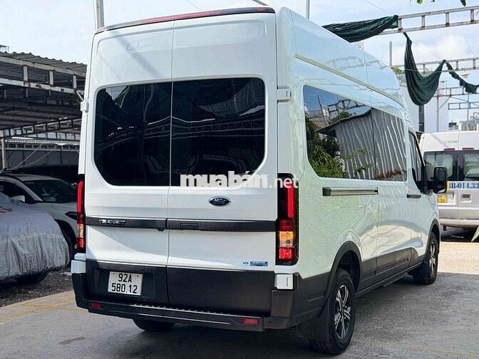 Ford Transit 2024 LƯỚT 1 VẠN XE RẤT MỚI 99%