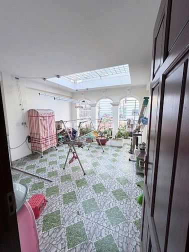 CC bán nhà phố Nguyễn Khánh Toàn DT 40m2x5 tầng. Giá 12 tỷ