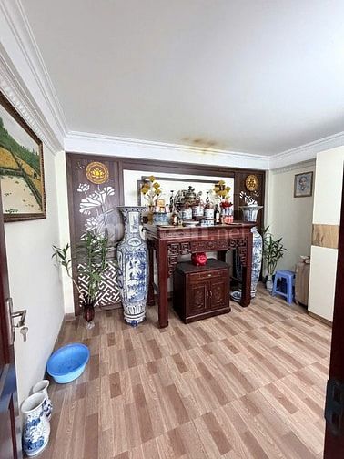 CC bán nhà phố Nguyễn Khánh Toàn DT 40m2x5 tầng. Giá 12 tỷ
