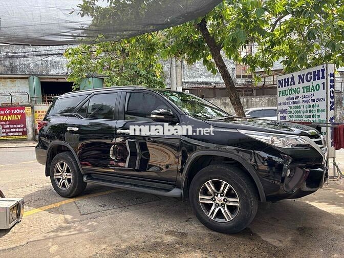 Toyota Fortuner 7 chỗ Đen số sàn rin không lỗi