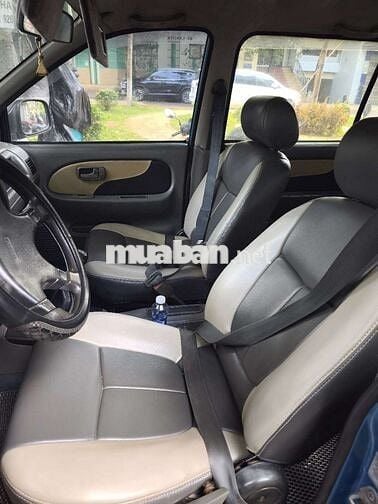 Isuzu Hilander 2003 Xanh