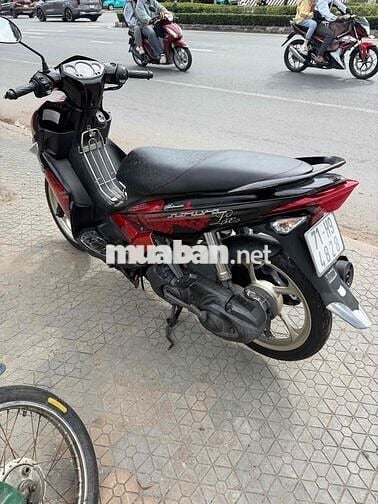 Yamaha Novo 4 Đỏ đen