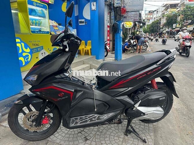 Honda Air Blade Đen Kỷ niệm