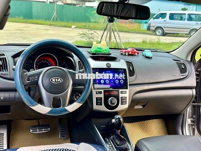 Bán Xe Kia Forte số Tự động bản Full