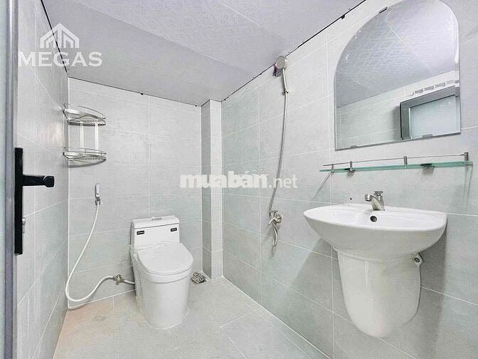 Khai Trương Hơn 50P Mới Xây Có Gác & K Gác - Gác Cao - Sẵn Máy Lạnh