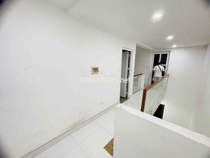 Cho Thuê Nhà Tân Quy Đông 2 Lầu 4PN