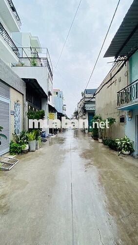 NHỈNH 4 TỶ NHÀ 4 TẦNG HẺM XE TẢI DT 4 X 13 CẠNH TÂN KỲ TÂN QUÝ 5PN,4VS