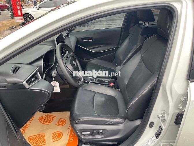 Toyota Corolla Altis 1.8V 2023 / Giá thương lượng