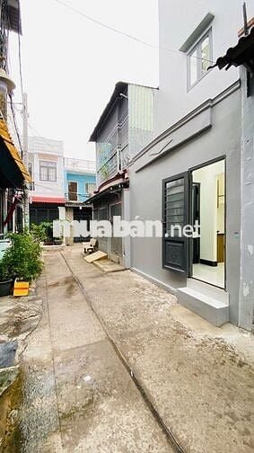 4 TỶ nhỉnh  nhà 4 tầng sát AEON Tân Phú ,DT 48 m2, sổ mới 2026.