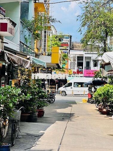 Bán nhà Hẻm 8m, Minh Phụng _ 3/2 , quận 11  -  40m2 