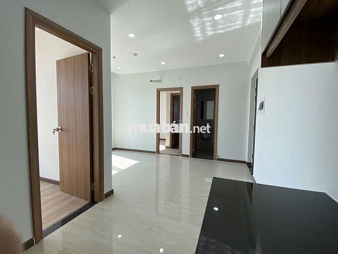 Cho thuê căn hộ Bcons Plaza căn góc , DT: 56m2 2pn,2wc giá 6,2tr/tháng