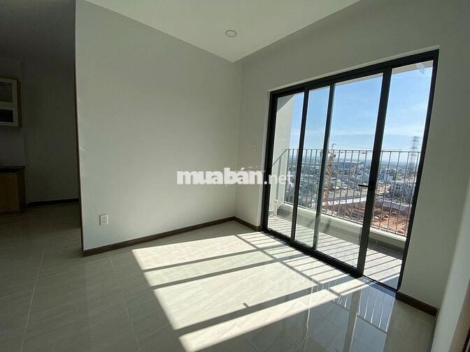 Cho thuê căn hộ Bcons Plaza căn góc , DT: 56m2 2pn,2wc giá 6,2tr/tháng