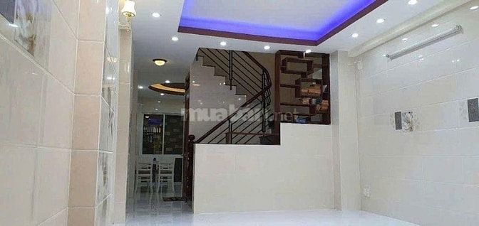 Nhà mới 1 Trệt Lững 3 Lầu 4x14m 6 Phòng hẻm 212B Nguyễn Trãi