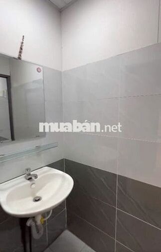 Cho thuê Góc 2 MT 472 CMT8, 5x15m, 1 trệt 1 lầu , 38tr