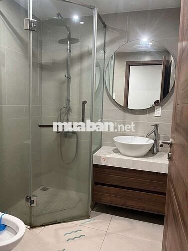 🌺cho thuê penthouse sân vườn*Cc BellezaQ7*Dt 84m2*3pn- Giá 15 triệu 