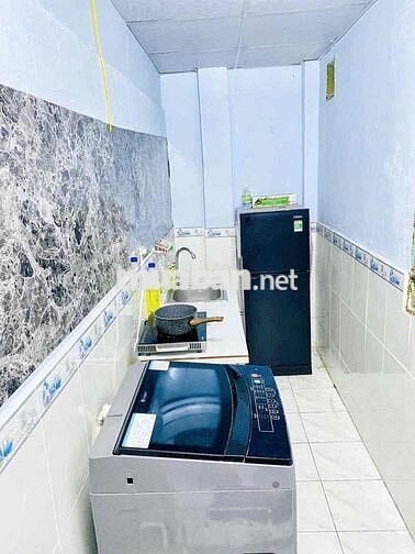 Ký Túc Xá - Sleepbox Hoàng Diệu Phú Nhuận , đối diện ĐH Kinh Tế (đi bộ