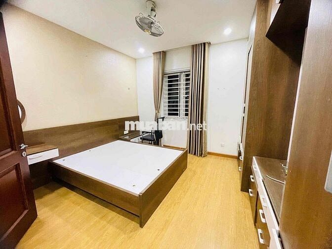CHO THUÊ NHÀ PHỐ TÂN QUY ĐÔNG Q7, TRỆT 2 LẦU 4PN 25 TRIỆU/ THÁNG