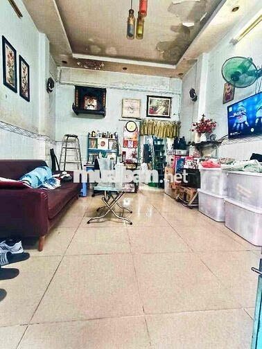 Bán nhà 34m2, ngang 3.6m chỉ 3.8T , gần MT xe hơi Đ.Đoàn Văn Bơ,. TĐ.