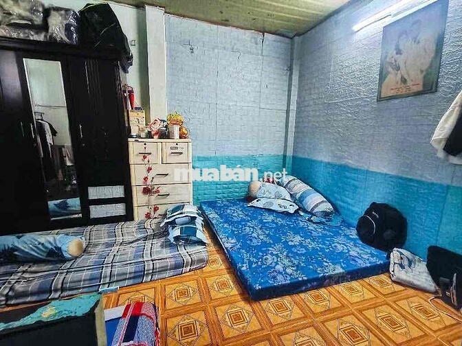Bán nhà 34m2, ngang 3.6m chỉ 3.8T , gần MT xe hơi Đ.Đoàn Văn Bơ,. TĐ.
