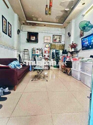 Bán nhà 34m2, ngang 3.6m chỉ 3.8T , gần MT xe hơi Đ.Đoàn Văn Bơ,. TĐ.