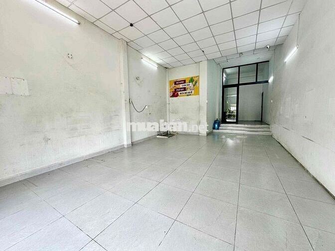 MBKD MẶT TIỀN TRẦN XUÂN SOẠN QUẬN 7 DÂN CƯ QUA LẠI ĐÔNG ĐÚC SẦM UẤT