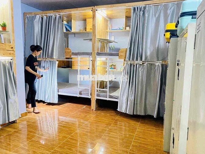 Ký Túc Xá - Sleepbox Hoàng Diệu Phú Nhuận , đối diện ĐH Kinh Tế (đi bộ