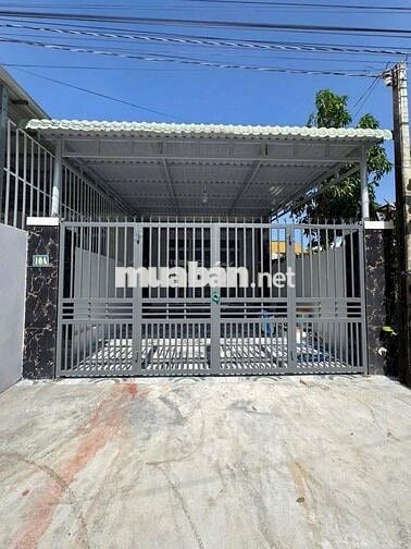 Căn nhà ngay cầu vượt Củ Chi 181m2 SHR 760 triệu TL
