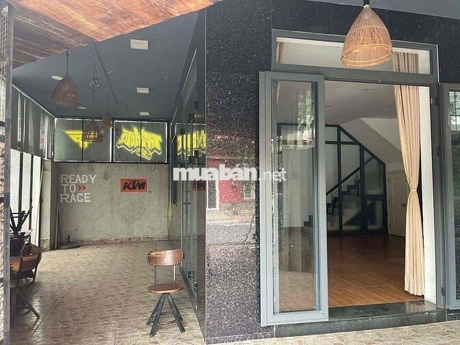 Nhà Hiệp Thành căn góc 1 trệt 2 Lầu 4pn 3wc sẵn 3 máy lạnh