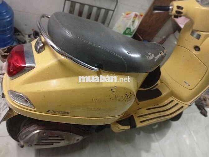 Piaggio Vespa LX 125 2010 Vàng