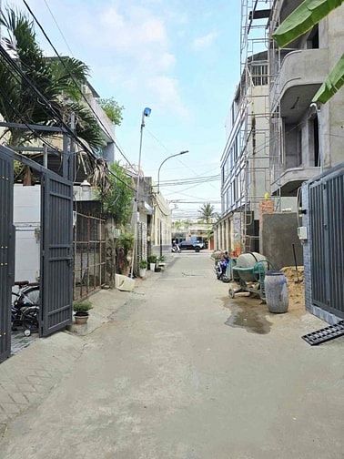Chính chủ cần bán nhà hẻm xe hơi đường lò lu