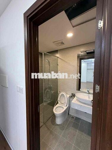 Do cần tiền nên em bán căn chung cư Eurowindow toà River
