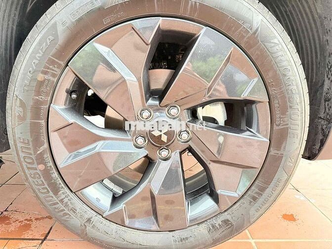 Mitsubishi Destinator Premium 2026 1.920km Trắng