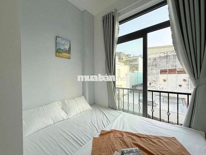 1 PHÒNG NGỦ , BAN CÔNG VIEW CỰC ĐẸP , FULL NỘI THẤT CỰC MỚI