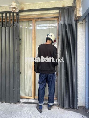 Nhà Nhỏ 15m2 Q4 Gần Công Viên, Kế Q1 Q7
